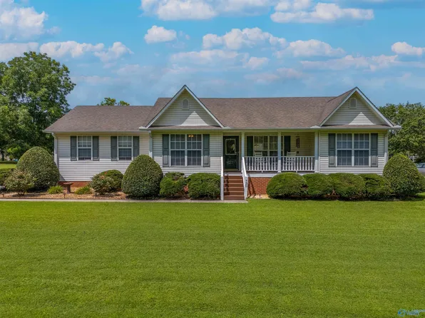 730 Solitude Ave, Albertville, AL 35950