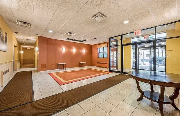 Sold by Island Premier Properties LTD | media 13