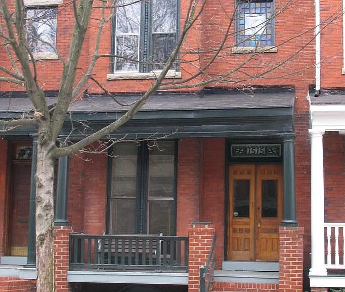 Welcome to 1515 Floyd Ave.