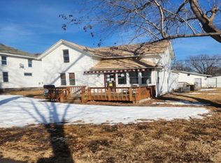 179 1st Ave SE, Wells, MN 56097