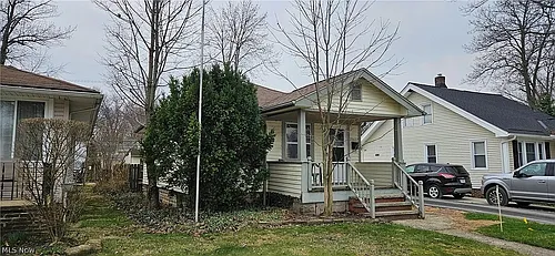 20607 Stanford Ave Photo 1