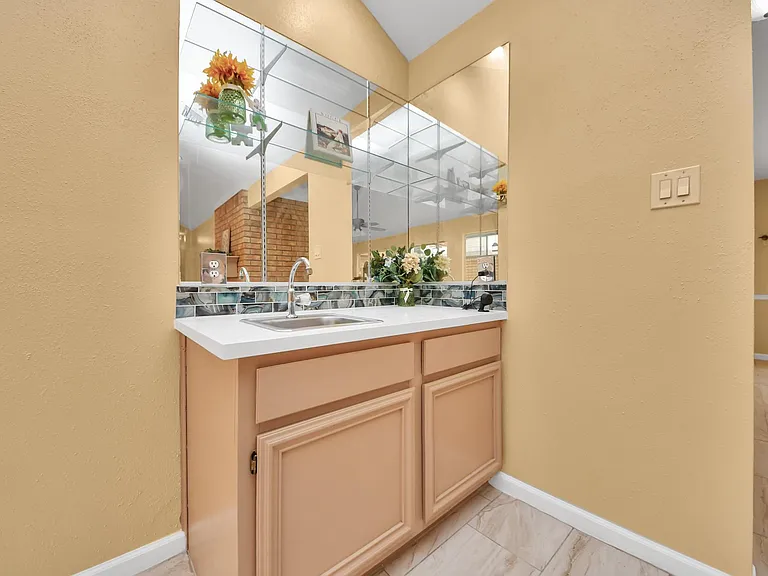 3935 Heathersage Dr — Photo 27