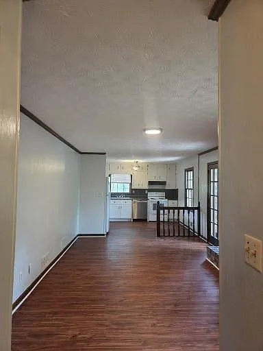 2206 Country Club Dr SE — Photo 21