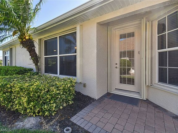 2nd image of 1949 Scarlett Ave
