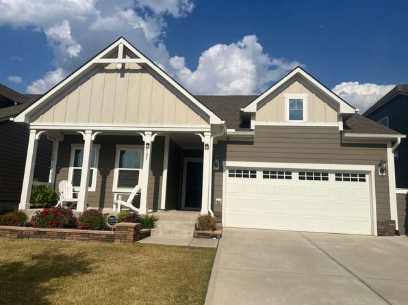 105 Peach Hill Ln