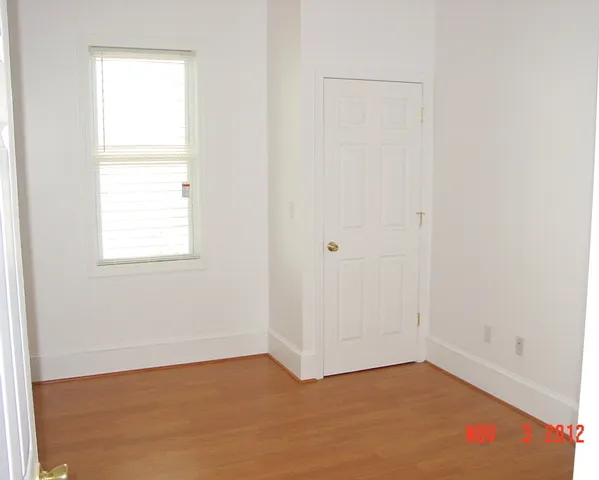 545 Revere St #2R — Photo 6