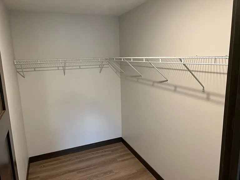 220 & 222 Independence Dr — Photo 8