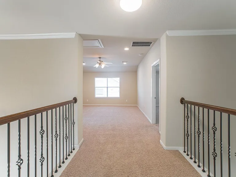 139 S Rocky Point Cir — Photo 37