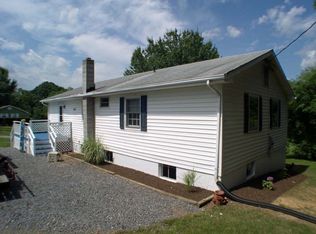 71 E Knolls Ln, Woodstock, VA 22664