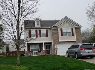 14827 Heron Point Pl, Charlotte, NC 28278
