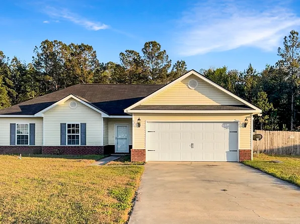 98 Cole Ct SE, Ludowici, GA 31316