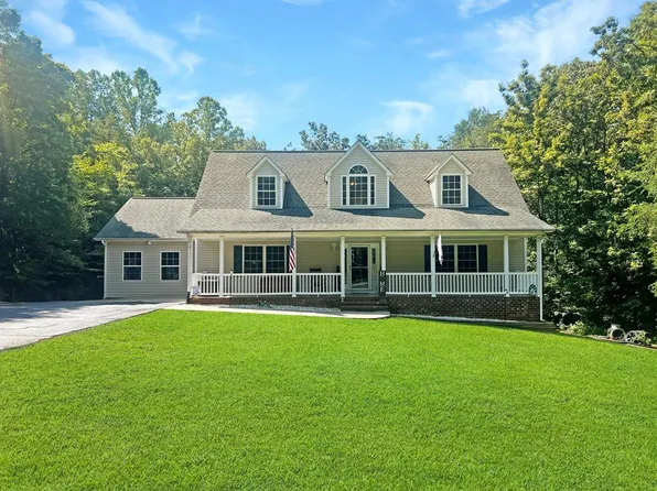 120 Stoneridge Dr, Danville, VA 24540