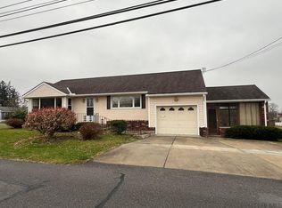 418 Clearwater St, Johnstown, PA 15904