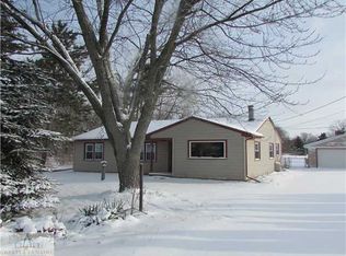 6545 Aurelius Rd, Lansing, MI 48911
