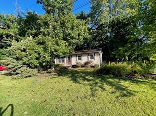 10240 W York House Rd, Beach Park, IL 60087