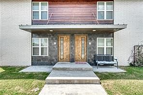 1st image of 502 1st St