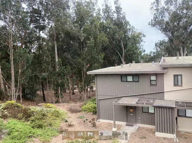 3 bed, 955 sqft, $6,040 — Photo 1