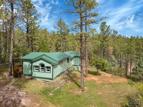 27438 Red Fox Rd, Hot Springs, SD 57747
