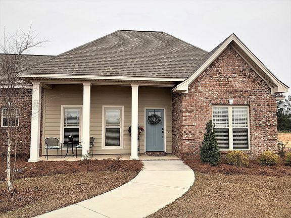 3rd image of 2 Jones Cir