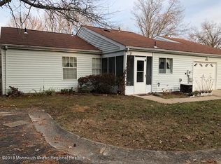 663B Ingham Ct, Manchester, NJ 08759