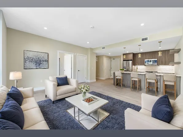 706 Madison Street image 1 of 29