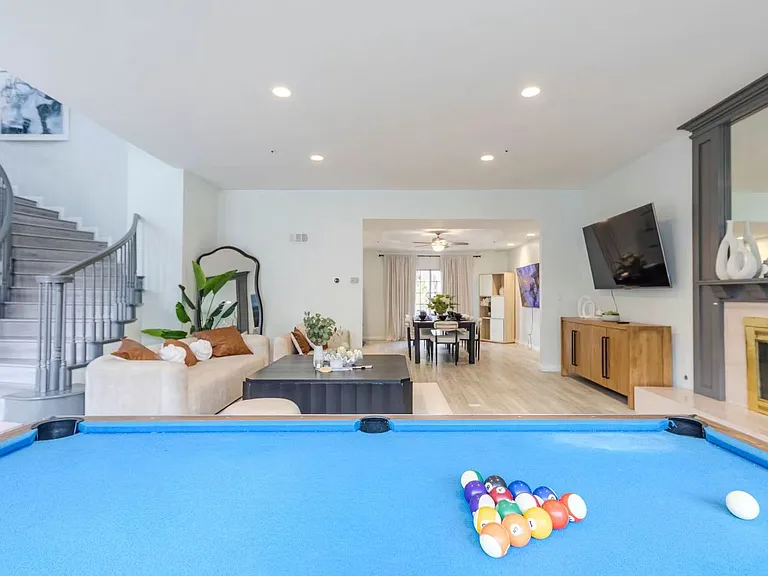 1209 Midwickhill Dr — Photo 30
