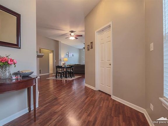 2nd image of 2457 Wilton Ln #2457