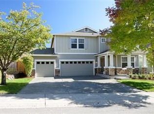 812 233rd Pl NE, Sammamish, WA 98074
