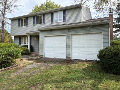 28 Settlers Ln, Hamlin, NY, 14464