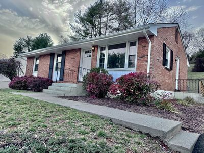 3921 Meadowlark Rd, Roanoke, VA, 24018