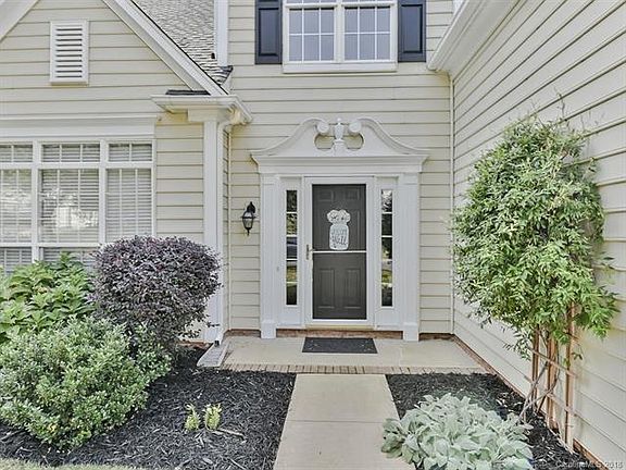2nd image of 8614 Fieldcroft Dr
