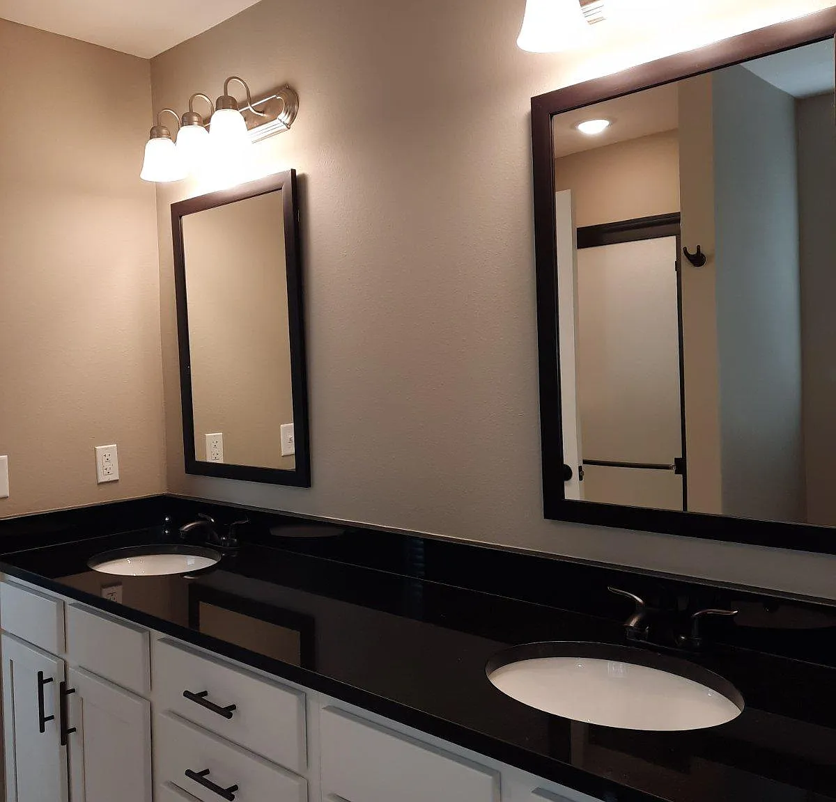 3 bed, 1475 sqft, $1,800 — Photo 3