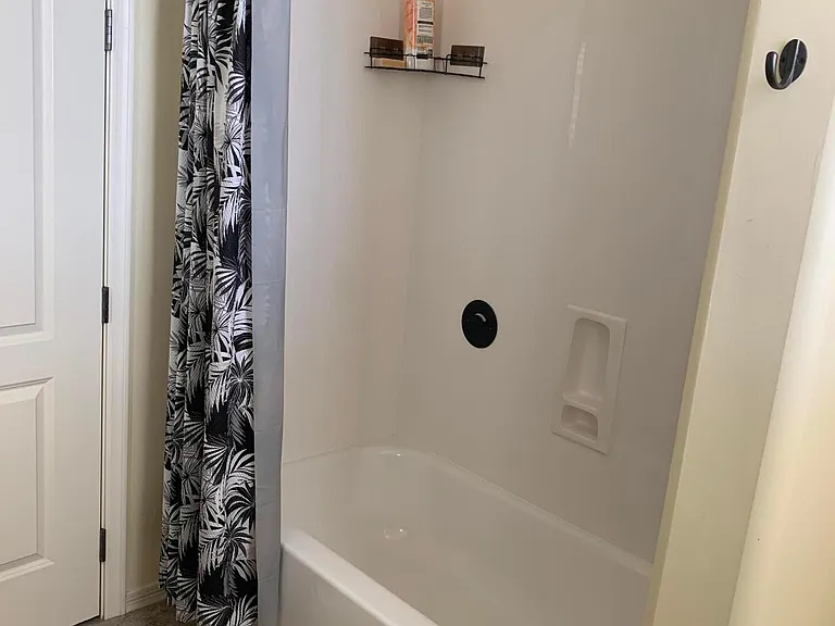 2219 E Wisteria Dr — Photo 27