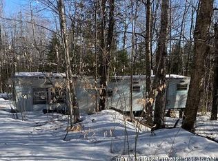 3 Cottage Rd, Kingfield, ME 04947