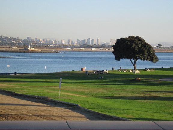 Mission Bay just 2 Blocks away