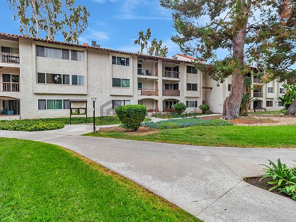 2nd image of 10737 San Diego Mission Rd Unit 210
