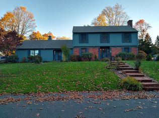 179 Forest Gln, West Springfield, MA 01089