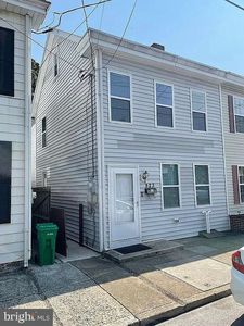523 N Bedford St, Carlisle, PA, 17013
