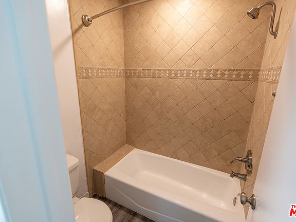 5th image of 1639 N Martel Ave #402