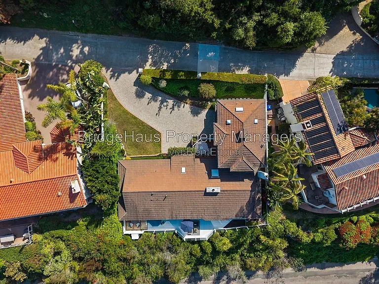 7753 Via Capri — Photo 55