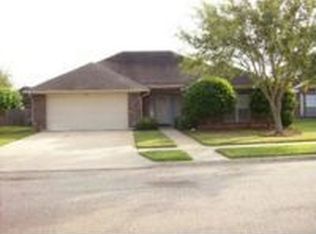 413 Ashland Crk, Victoria, TX 77901