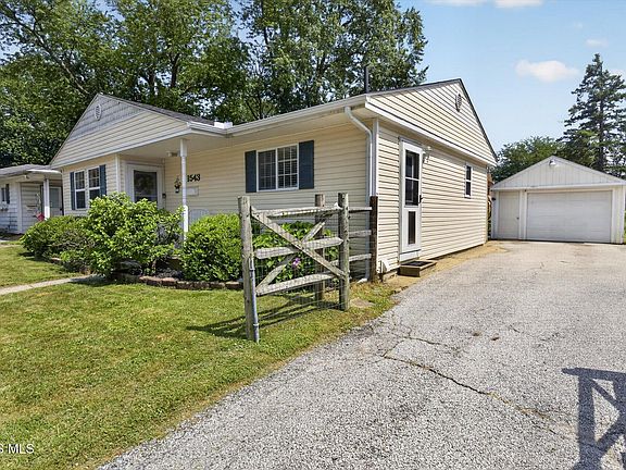 3rd image of 1543 Bradmore Dr