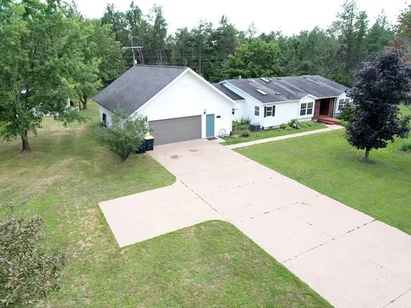 W5777 Evergreen Lane, New Lisbon, WI 53950