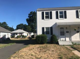 92 Seaman Cir, Manchester, CT 06040