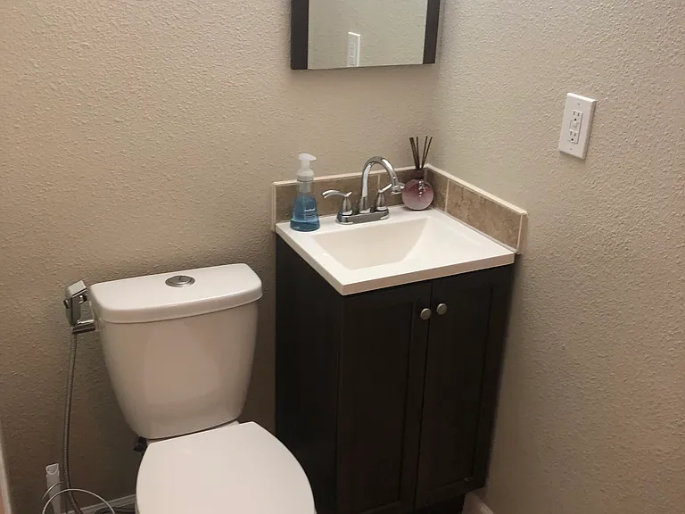 5909 Albert Pl — Photo 8