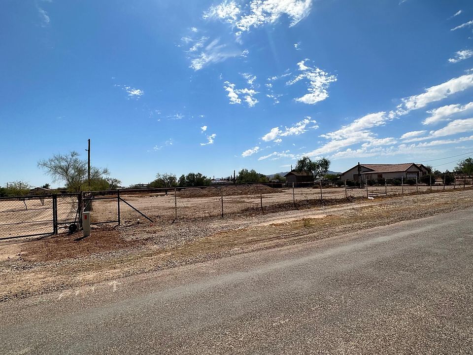 1st image of 18151 W ENOCH Drive #2