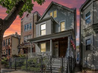 3738 N Janssen Ave, Chicago, IL 60613