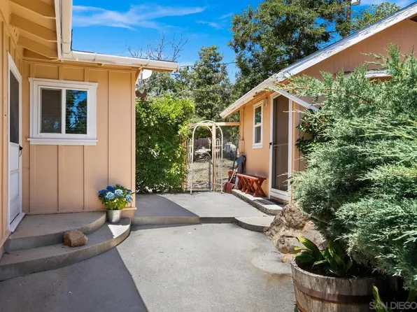 1857 Whispering Pines Dr, Julian, CA 92036