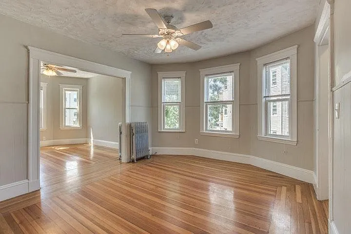 120 Welles Ave #2 — Photo 4