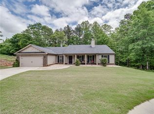415 Rouse Rd, Hoschton, GA 30548